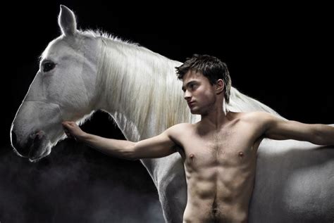 daniel radcliffe nude play|Daniel Radcliffe in ‘Equus’ on Broadway, Stripped of That。